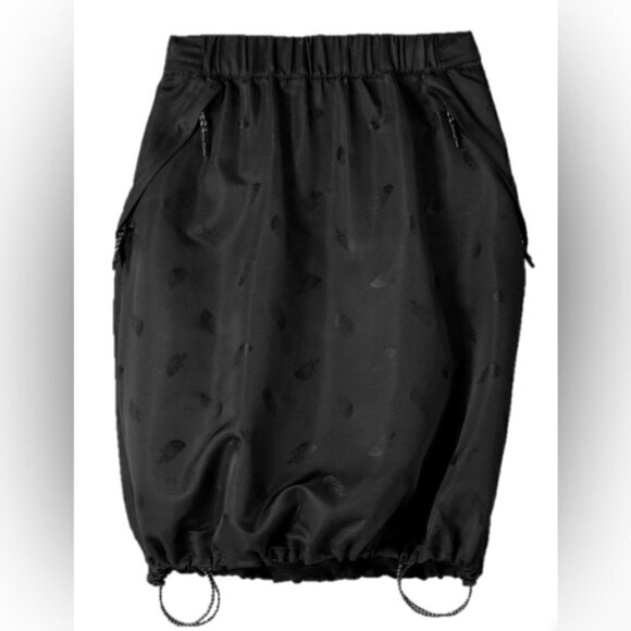 The North Face Nwt Black Series Tnf Logo Jacquard Skirt Sz Xs. - Picture 2 of 8